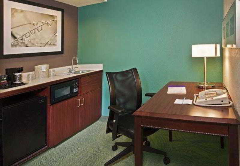 Springhill Suites By Marriott Richmond North/גלן אלן מראה חיצוני תמונה